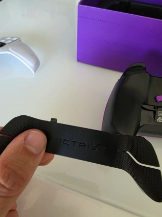 Controller Victrix Gambit Xbox/PC + 2 Mascherine