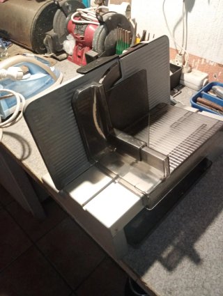 Cortador de fiambre y carne