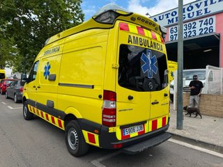 Mercedes-Benz Sprinter camper 4x4