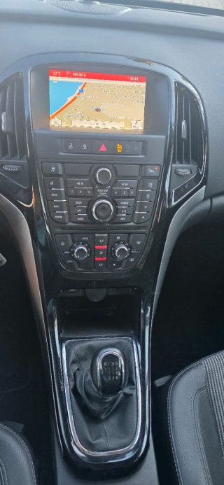 Opel Astra 2015