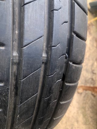 Neumático Falken  Medida: 185/60R14