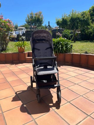 Carrito Hauck gris poco uso Precio nuevo, 125€