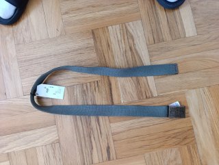 Cinturón Levi's Verde Militar con Hebilla