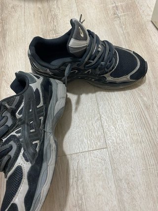 Zapatillas Asics Gel NYC Negras/Grises