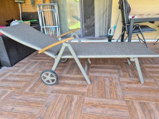 Tumbona plegable jardín metal mimbre madera