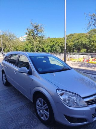 Opel Astra 2011