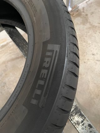 2x 215/55 R17 94V Pirelli Cinturato P7C2