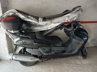 Yamaha Majesty 400cc Negra