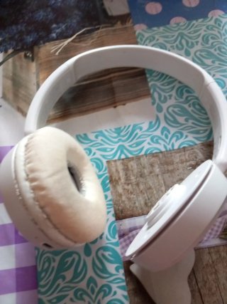 Auriculares JVC blancos