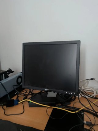 Ordenador y monitores