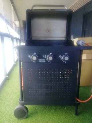 Barbacoa Gas 3 Fuegos + 2 Bombonas
