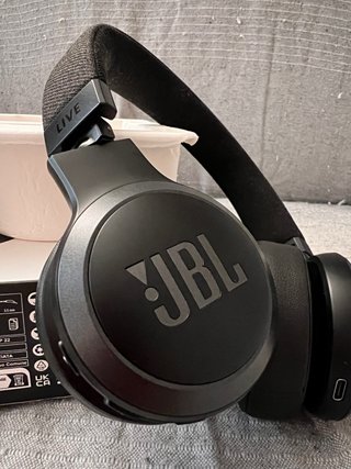 JBL Live 670NC Auriculares Inalámbricos Negros