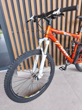 Bicicleta Giant NRS Naranja