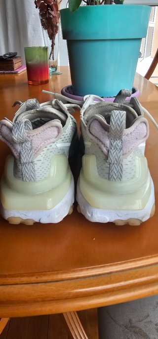 Zapatillas Nike React Vision Beige/Rosa