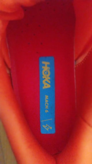 Zapatillas Hoka Naranja y Amarillo