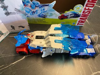 Transformers con spada blu