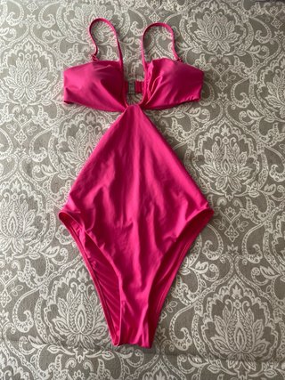 Bañador Oysho Rosa nuevo
