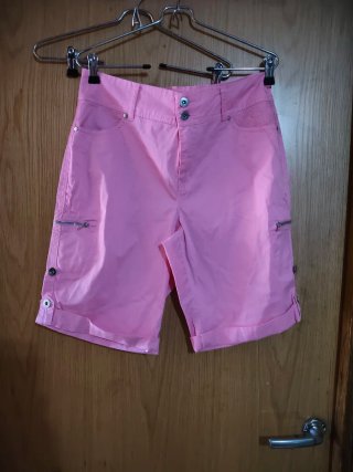 Pantalón corto rosa