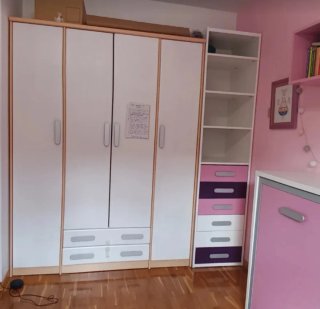 Habitación con 1 cama abatible