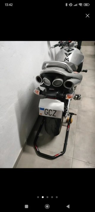 Suzuki gsr 600