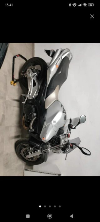 Suzuki gsr 600