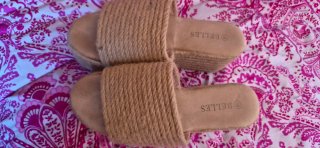 Sandalias plataforma Belles beige