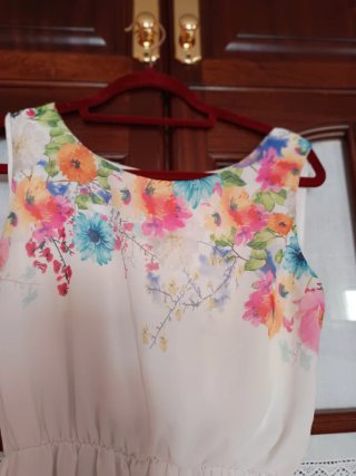 Vestido blanco estampado floral