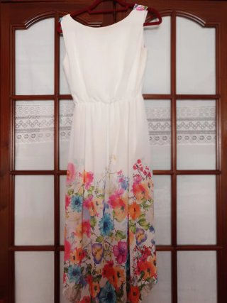 Vestido blanco estampado floral
