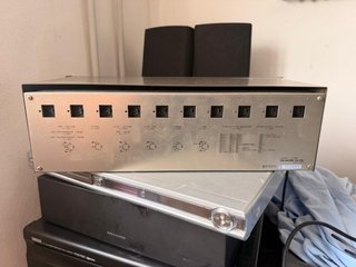 Mixer a 6 Ingressi Beige modello V-1006