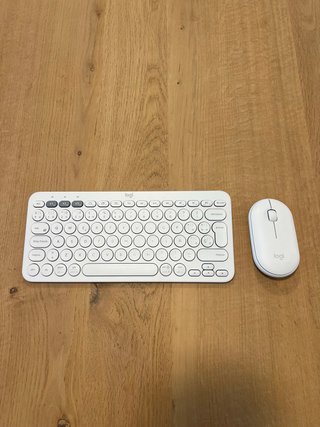 Teclado y Ratón Logitech Inalámbrico Blanco