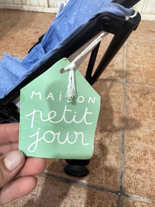 Silla de paseo para muñecas + dos muñecos bebé
