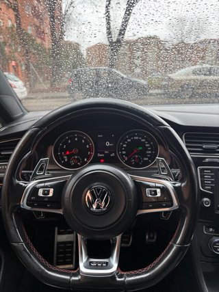 Volkswagen Golf GTI NACIONAL FULL EXTRAS