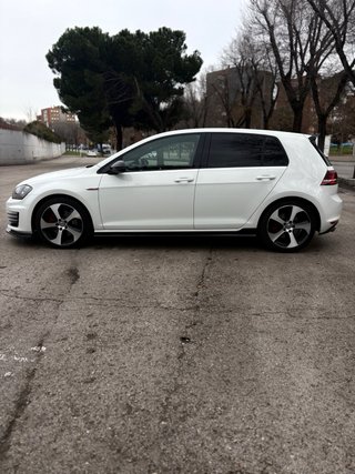 Volkswagen Golf GTI NACIONAL FULL EXTRAS
