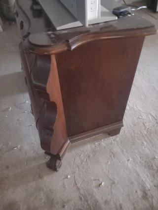 Banqueta Isabelina Beige Tela y Madera y mueble