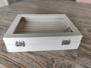 Joyero Terciopelo Beige Claro con compartimentos