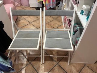 Mesa plegable + 2 sillas