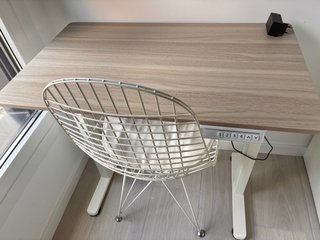 Escritorio Elevable Eléctrico Nogal Claro