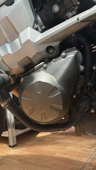 Tapa alternador Kawasaki Z750