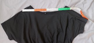 Camiseta negra talla S