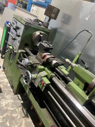 Torno Pinacho S-90 E 260