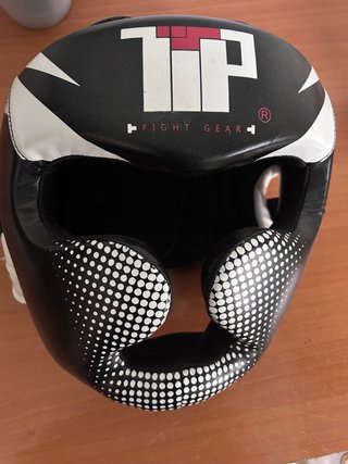 Casco artes marciales TIP Fight Gear