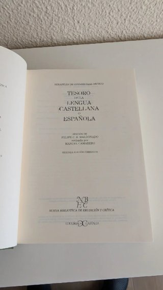 Tesoro de la Lengua española o castellana (tela...