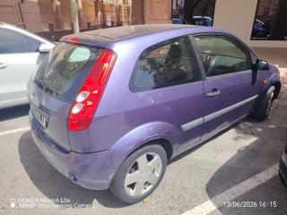 Ford Fiesta 2006 RESTYLING 1.4 gasolina 125.000 km