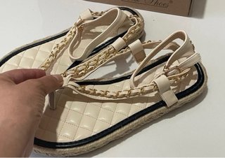 Sandalias T-Strap Alpargata Cadena Beige 38
