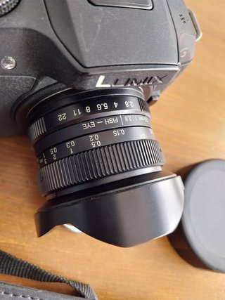 Cámara Panasonic Lumix G6X + Lente 7.5mm