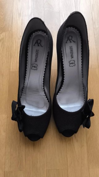 Zapatos de tacón negros Serena