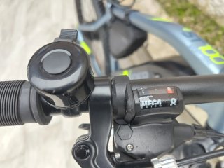 Bicicleta eléctrica montaña Rockrider ST100