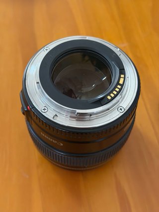 Canon EF 85mm f/1.8 USM Objetivo