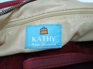 Bolso Kathy Van Zeeland Beige y Rojo