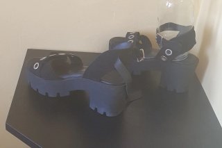 Sandalias negras plataforma